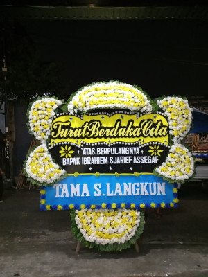 Papan Bunga Duka di Lemahwungkuk